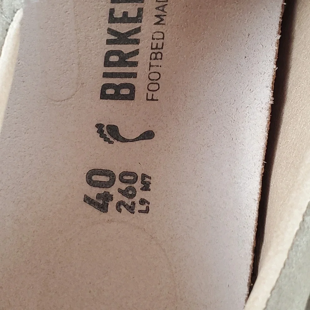 Birkenstock Oswego Shoes Womens Sz 9 Narrow Taupe Suede Comfort Slip On Sneakers